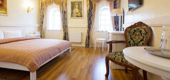 Hotel Fortetsya Hetmana Hatne Bagian luar foto