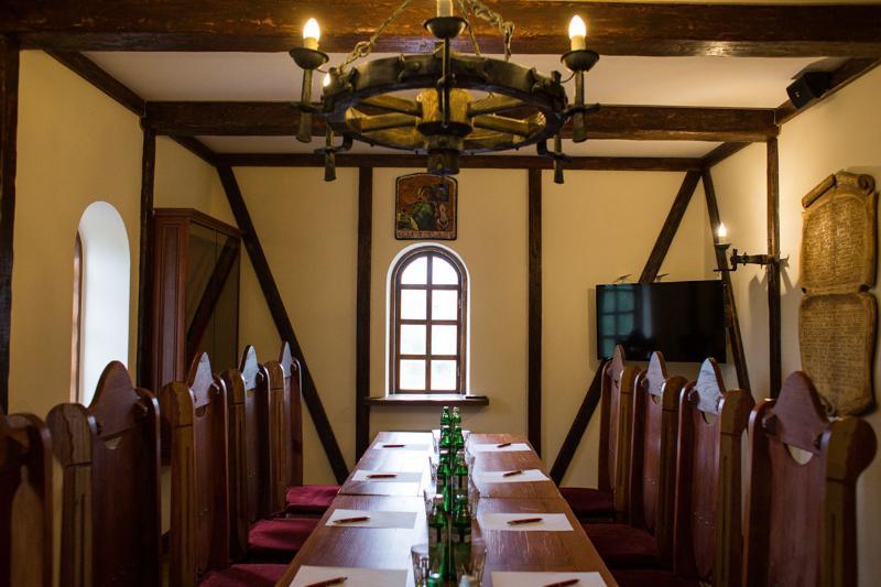 Hotel Fortetsya Hetmana Hatne Bagian luar foto